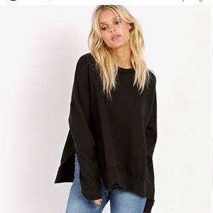 LNA side slit crew neck sweatshirt